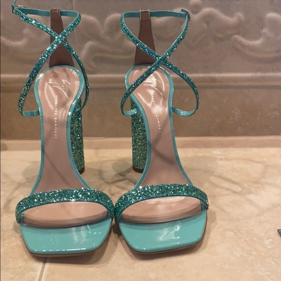 Giuseppe Zannoti Glitter Square Toe  Heels size 41 NIB - Picture 7 of 10